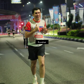 Runner Photo 4967477