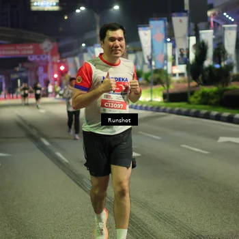 Runner Photo 4967479
