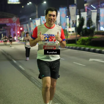 Runner Photo 4967486