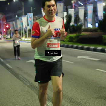 Runner Photo 4967490