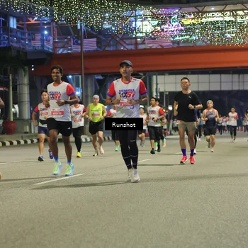 Runner Photo 4968133