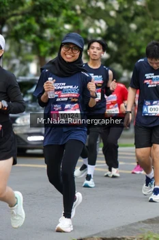 Runner Photo 49749