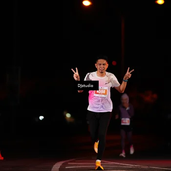 Runner Photo 4976094