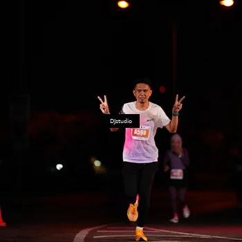 Runner Photo 4976097