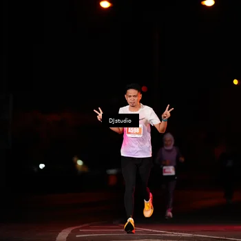 Runner Photo 4976113