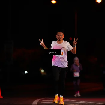 Runner Photo 4976133