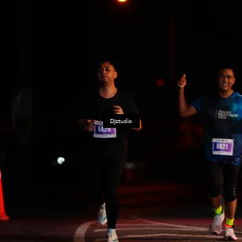 Runner Photo 4976147