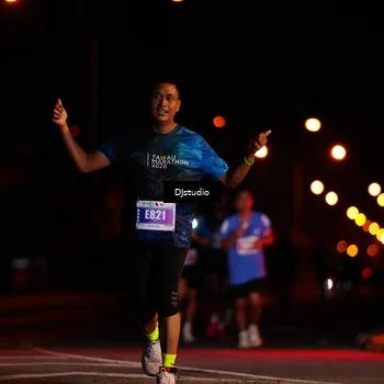 Runner Photo 4976153
