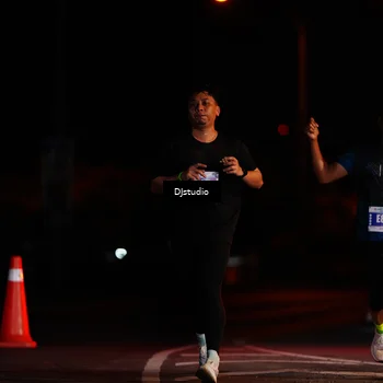 Runner Photo 4976181
