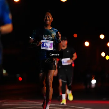 Runner Photo 4976192