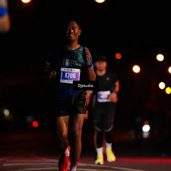 Runner Photo 4976193