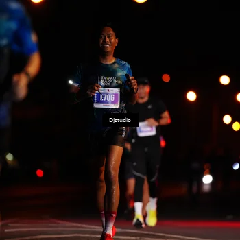 Runner Photo 4976195