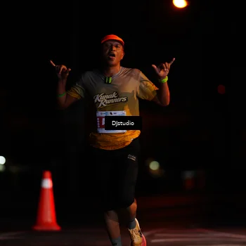 Runner Photo 4976243