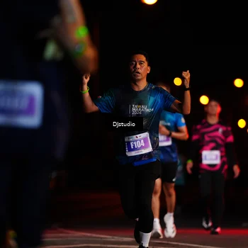 Runner Photo 4976255