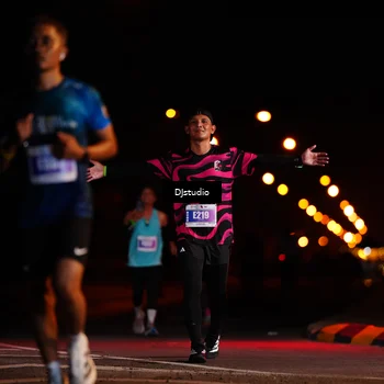 Runner Photo 4976275
