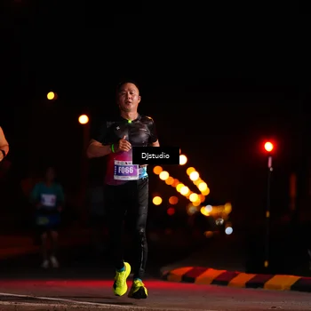 Runner Photo 4976363