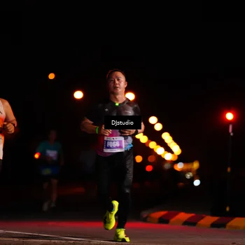 Runner Photo 4976366