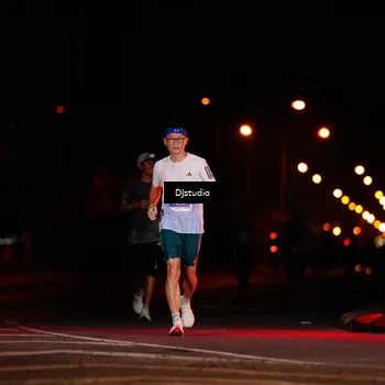 Runner Photo 4976399