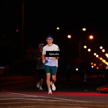 Runner Photo 4976401