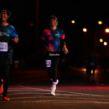 Runner Photo 4976550