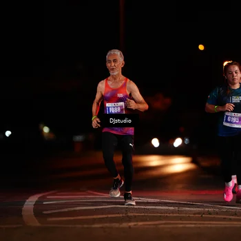 Runner Photo 4976559