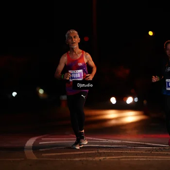 Runner Photo 4976571