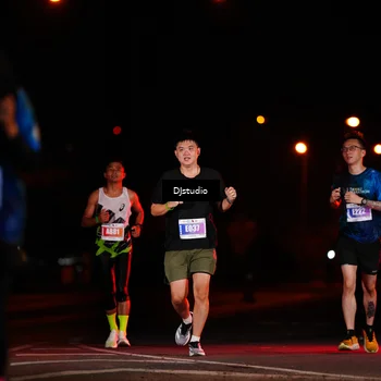 Runner Photo 4976624