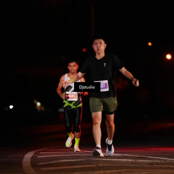 Runner Photo 4976640