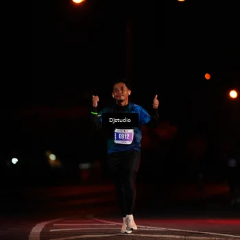 Runner Photo 4976663