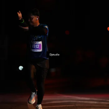 Runner Photo 4976675