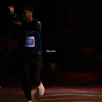 Runner Photo 4976686