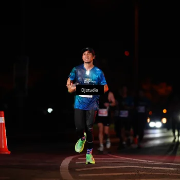 Runner Photo 4976714
