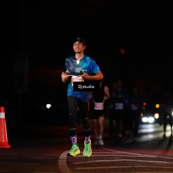 Runner Photo 4976719