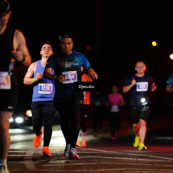 Runner Photo 4976746