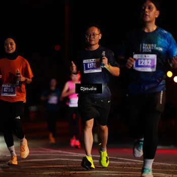 Runner Photo 4976760