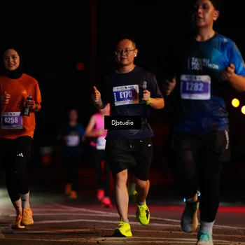 Runner Photo 4976763