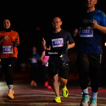 Runner Photo 4976766