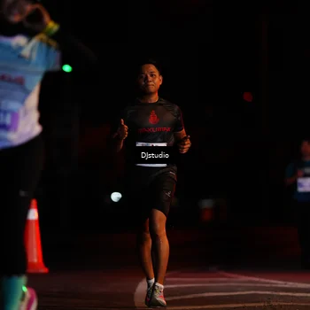 Runner Photo 4976850