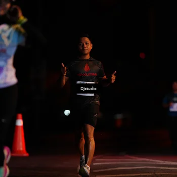 Runner Photo 4976852