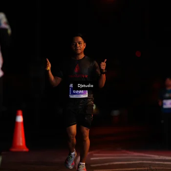 Runner Photo 4976887