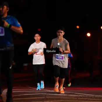 Runner Photo 4976891