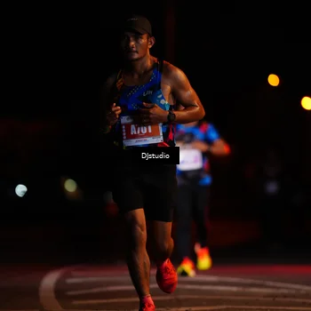 Runner Photo 4976931