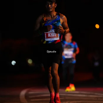 Runner Photo 4976937