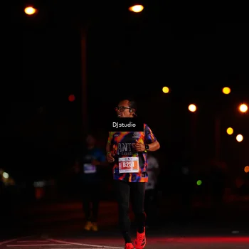Runner Photo 4976963