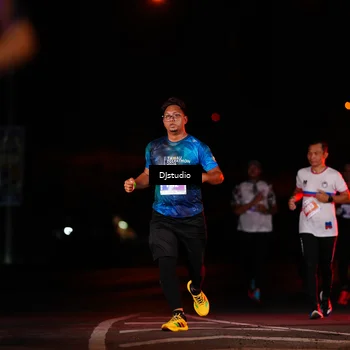 Runner Photo 4976987