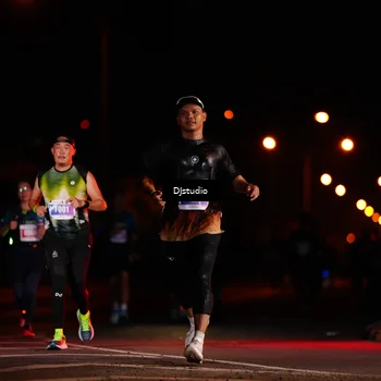 Runner Photo 4977059