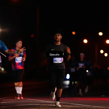 Runner Photo 4977109