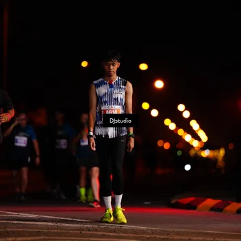 Runner Photo 4977263