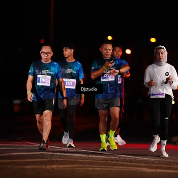 Runner Photo 4977275