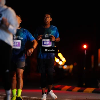 Runner Photo 4977288